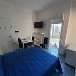 Bed & Breakfast Acquamarine *