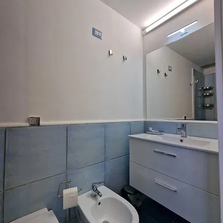 فندق مبيت وإفطار Acquamarine ساليرنو