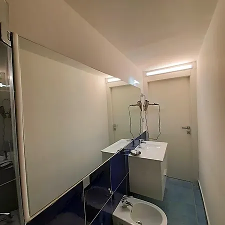 Acquamarine فندق مبيت وإفطار ساليرنو
