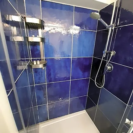 Acquamarine
